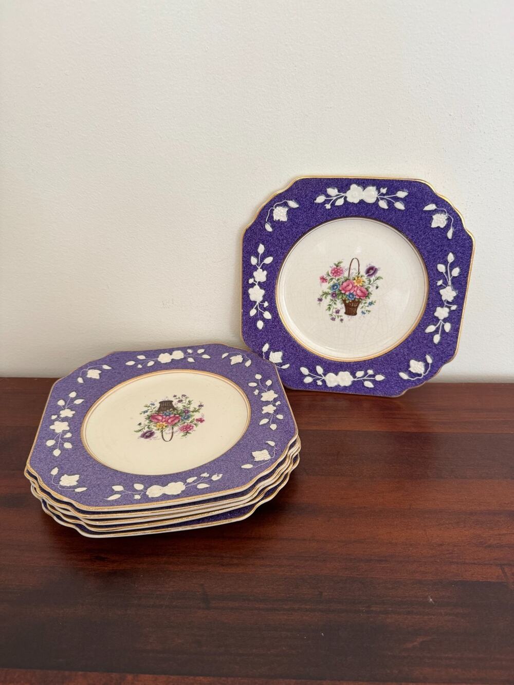Wedgwood & Co Ltd Queens Ivory England 6 Purple Plates Floral Basket Vintage